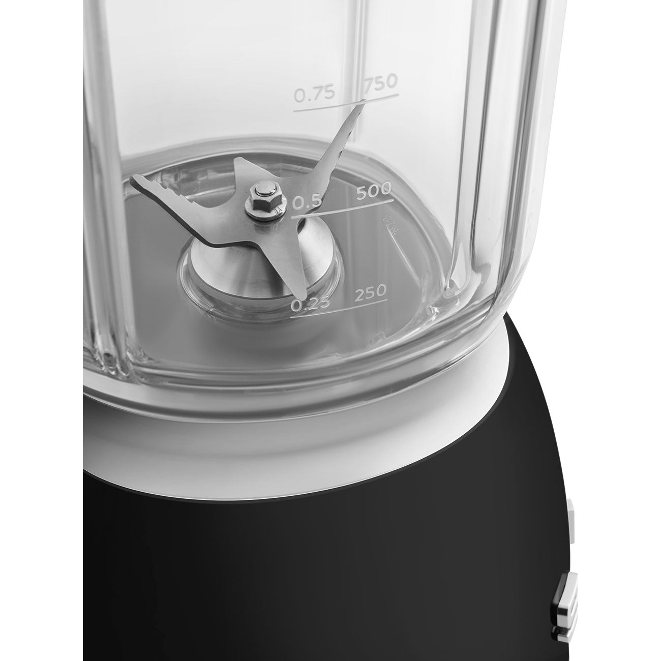 خلاط SMEG الكهربائي